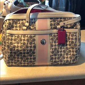 GUC coach purse